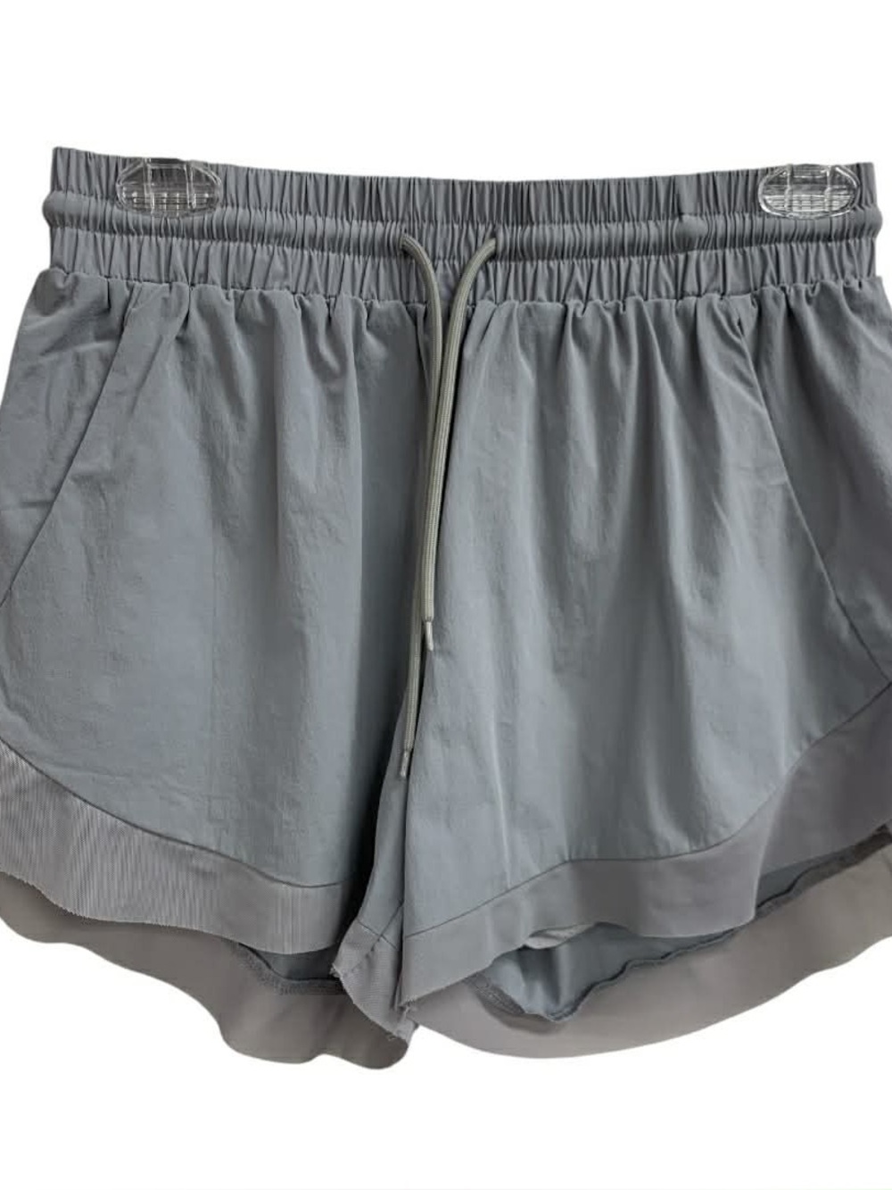 Along Fit Women’s Light Gray Athletic Shorts with Drawstring Size M